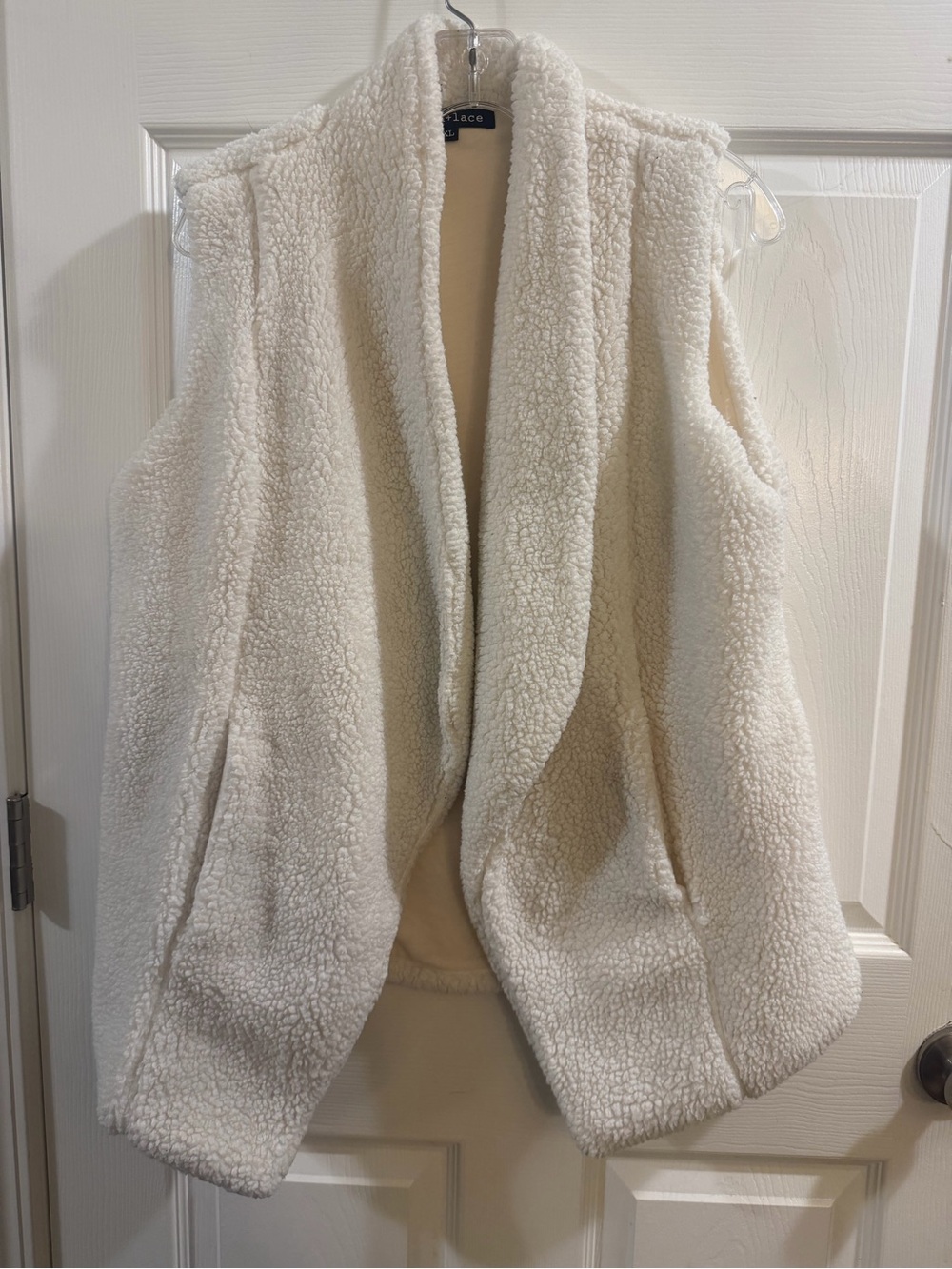 mesh+lace Sherpa Vest